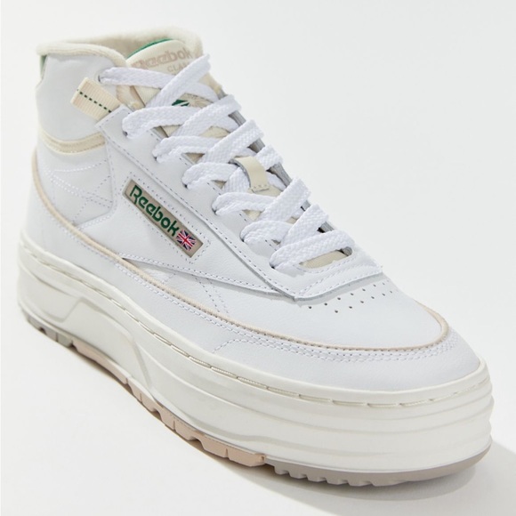 Reebok Club C Geo Mid Sneaker - Picture 2 of 8